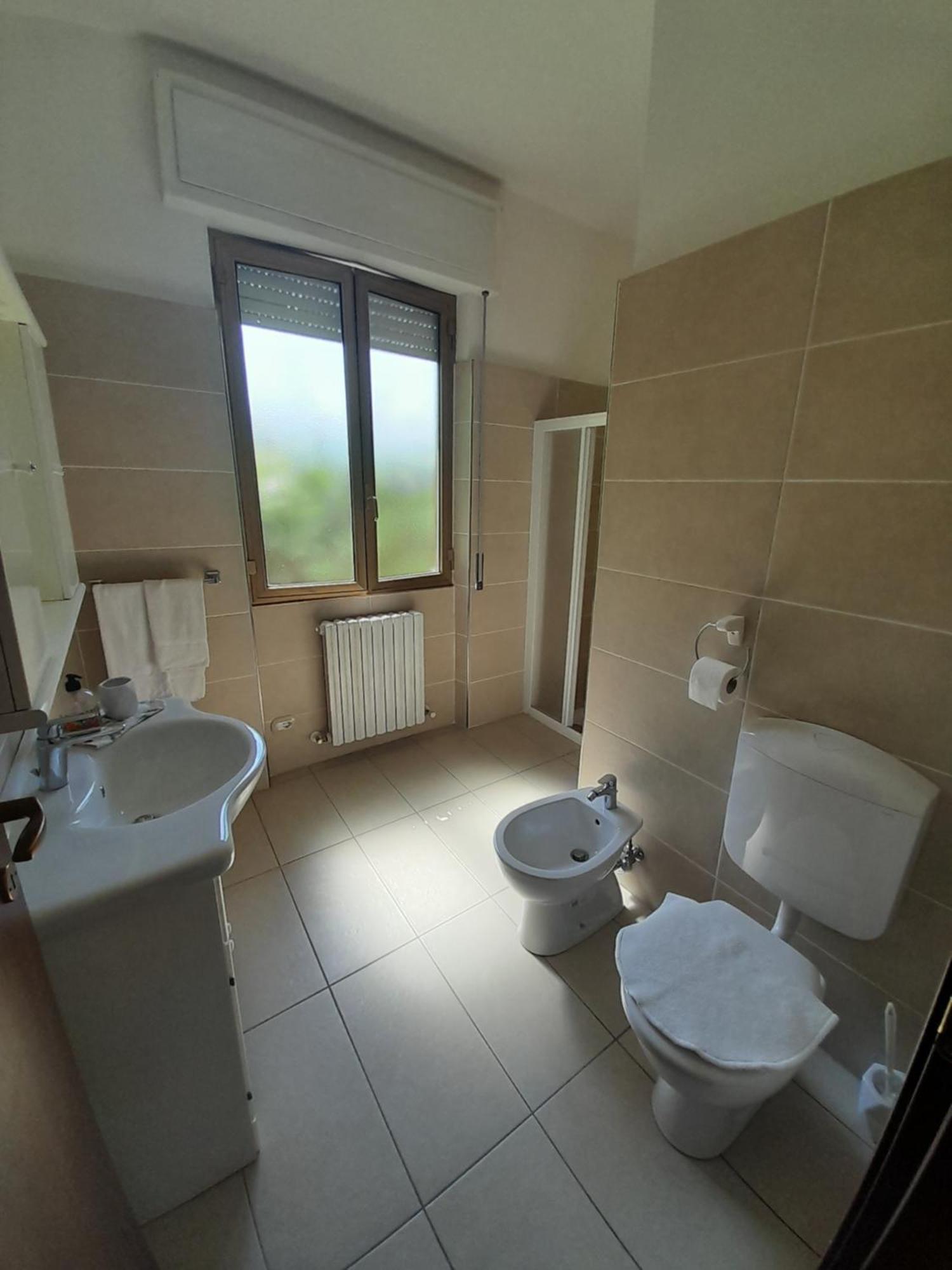 La Sorgente Villa Lezzeno Room photo